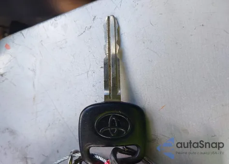 2001 Toyota Corolla S из США, поврежденный, VIN 2T1BR12E11C494695